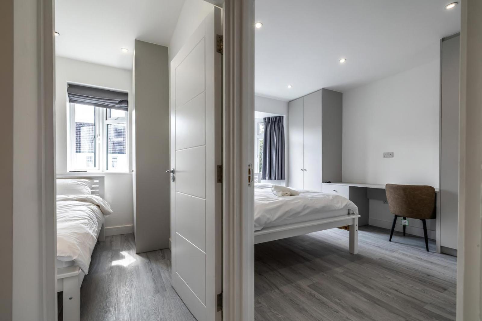 Modern Home With Driveway Parking For 2 Vehicles, Near Tottenham Hotspur Stadium, White Hart Lane Train Station London Eksteriør billede